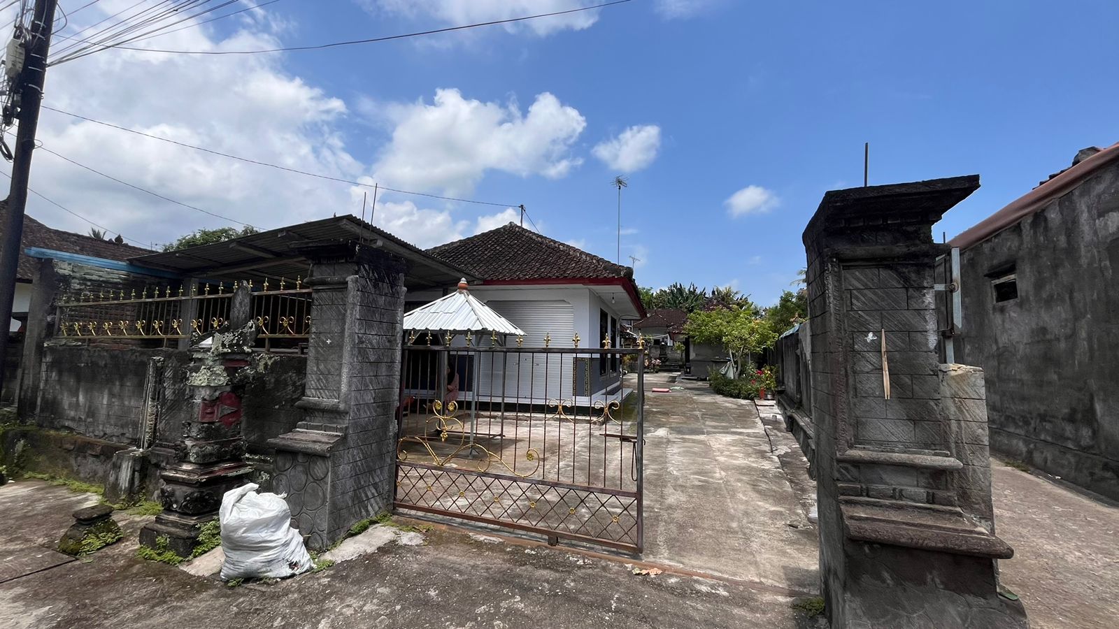 Lelang Rumah luas 4,5 are di Dangintukadaya, Jembrana ( Dh, Jembrana ( Dh — foto 1