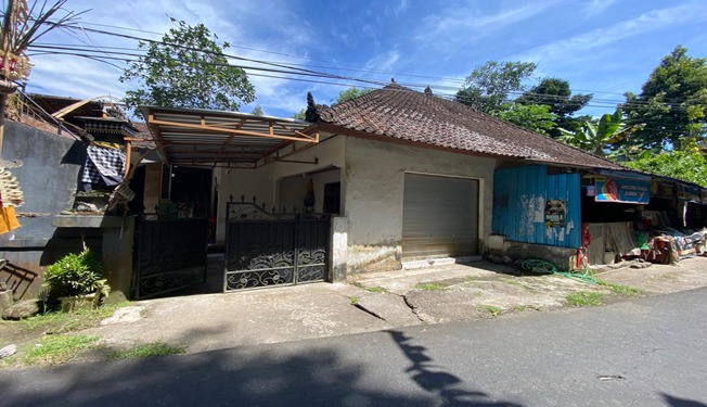 Lelang Rumah luas 21 are di Nyalian, Banjarangkan, Klungkung — foto 1
