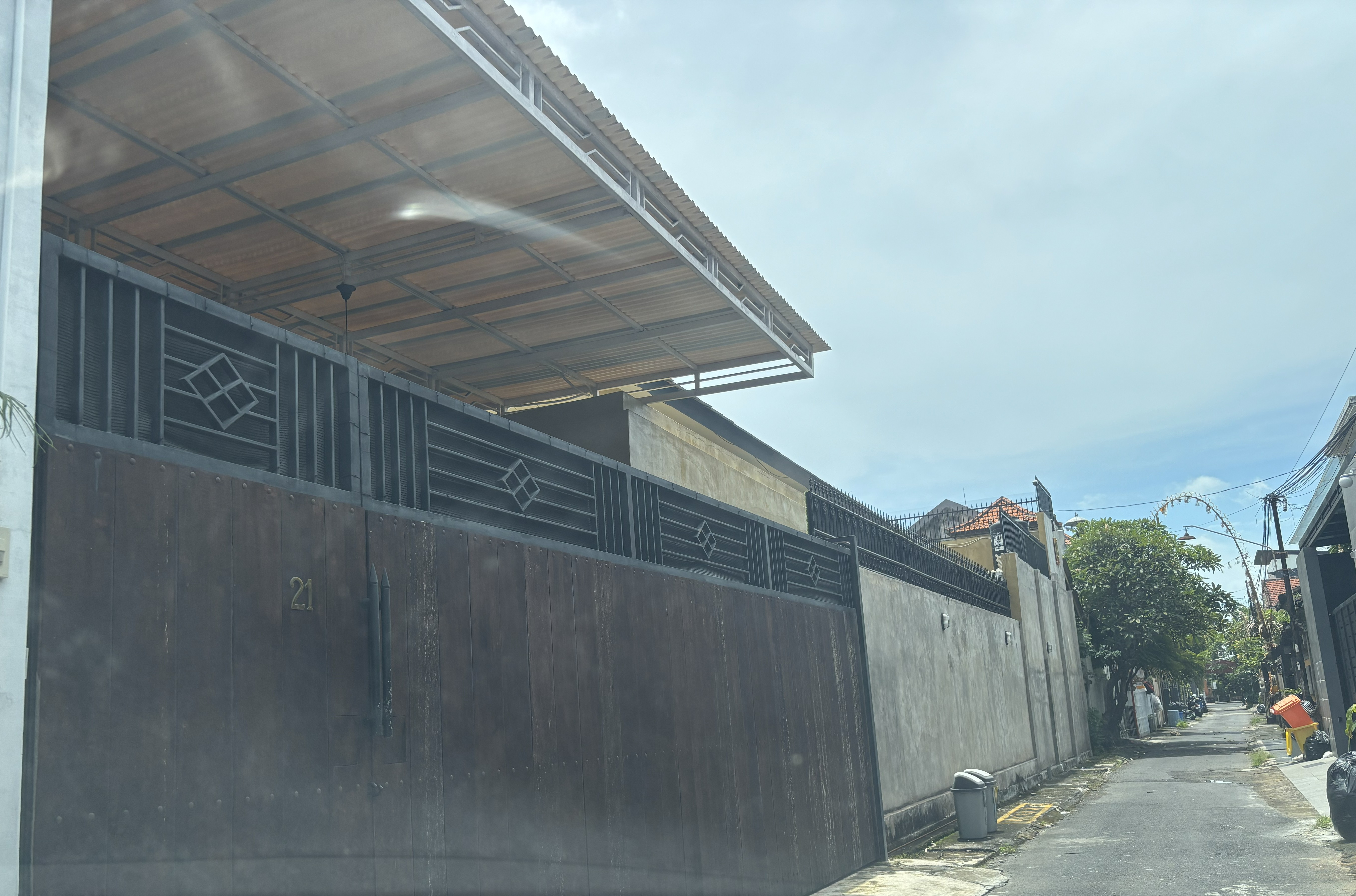 Lelang Rumah luas 2,65 are di Dauh Puri Klod, Denpasar Barat, Denpasar — foto 4