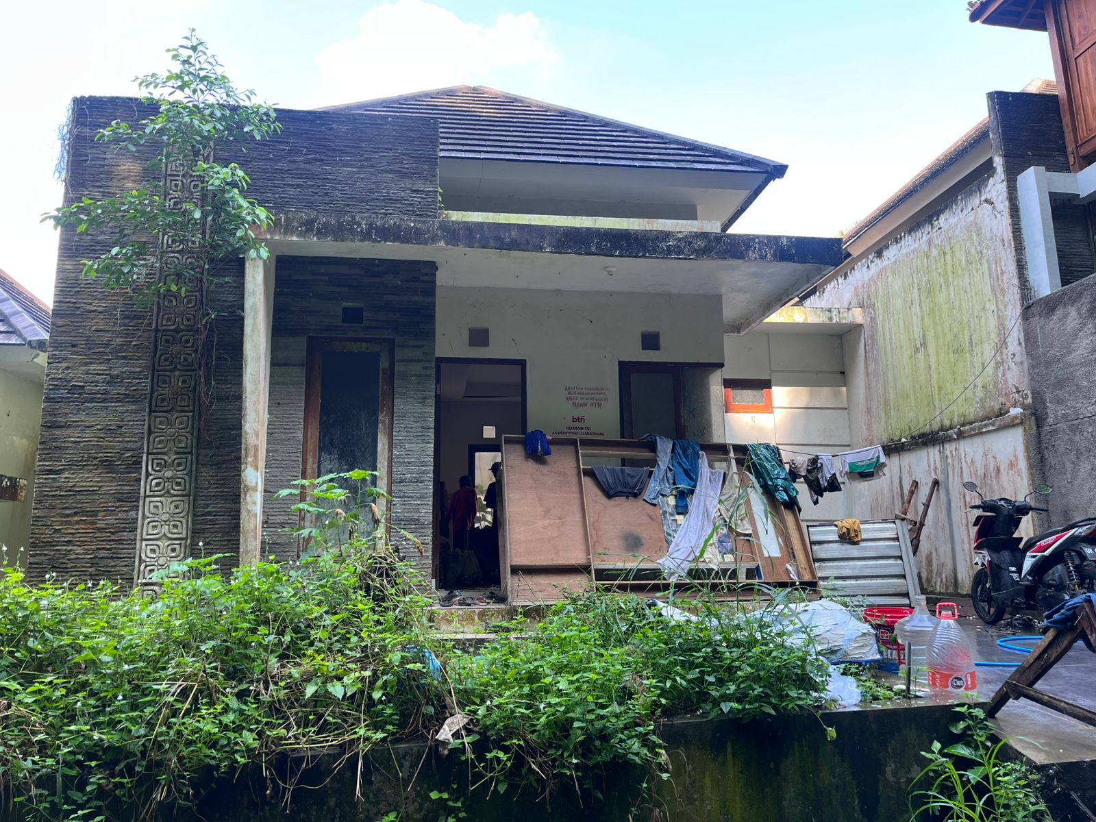 Lelang Rumah luas 0,93 are di Samsam, Kerambitan, Tabanan — foto 1