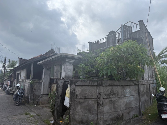 Lelang Rumah luas 1,5 are di Pemogan, Denpasar Selatan, Denpasar — foto 2