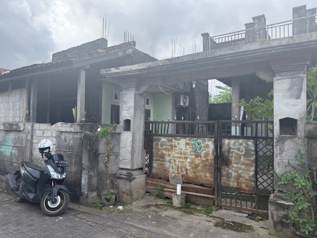 Lelang Rumah luas 1,5 are di Pemogan, Denpasar Selatan, Denpasar — foto 1