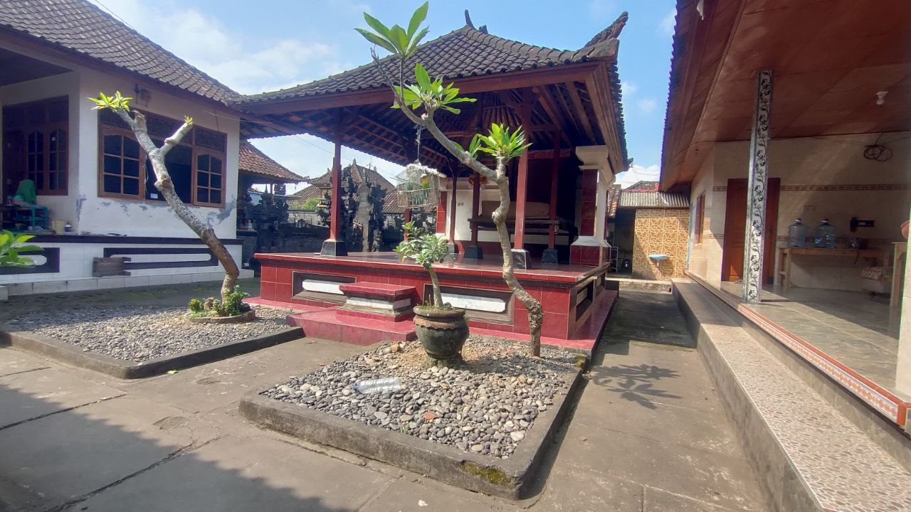 Lelang Rumah luas 9,5 are di Bona, Blahbatuh, Gianyar — foto 12