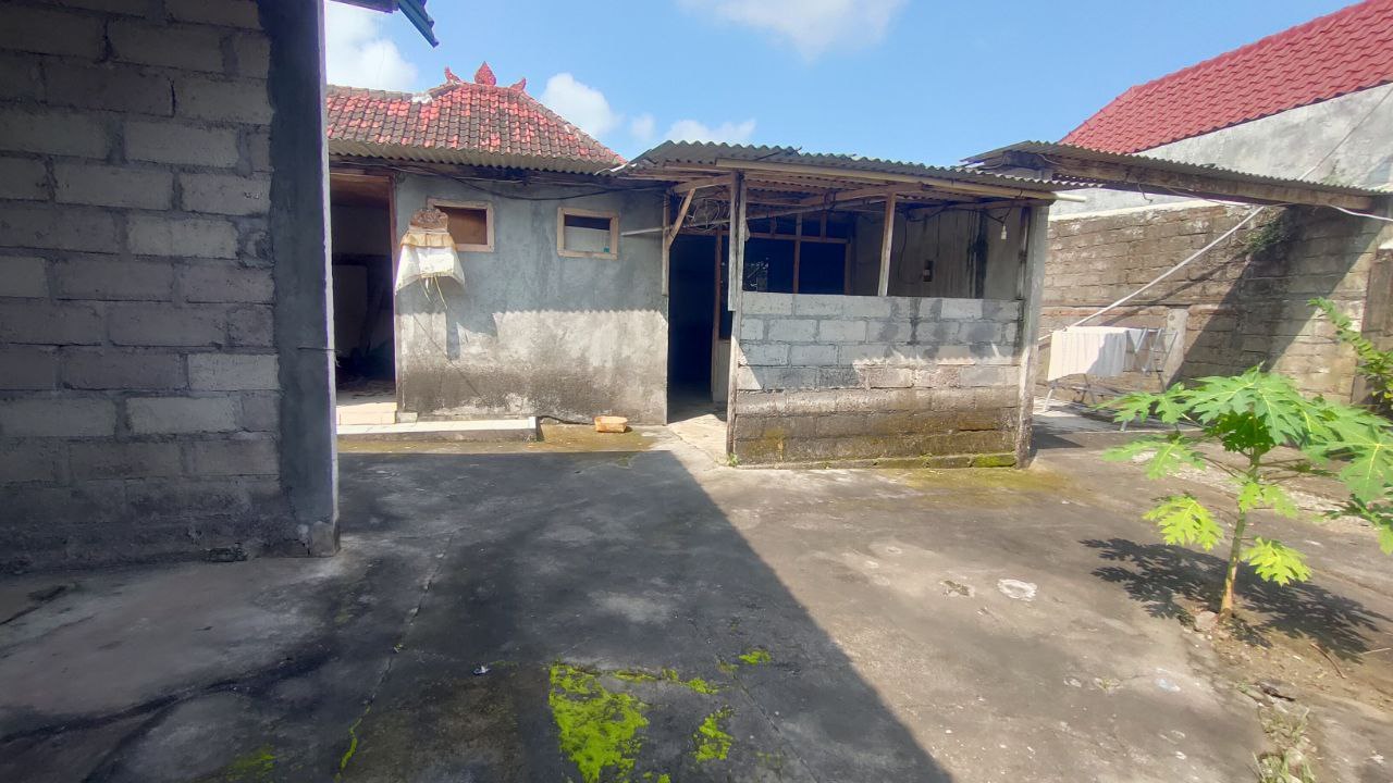 Lelang Rumah luas 9,5 are di Bona, Blahbatuh, Gianyar — foto 5