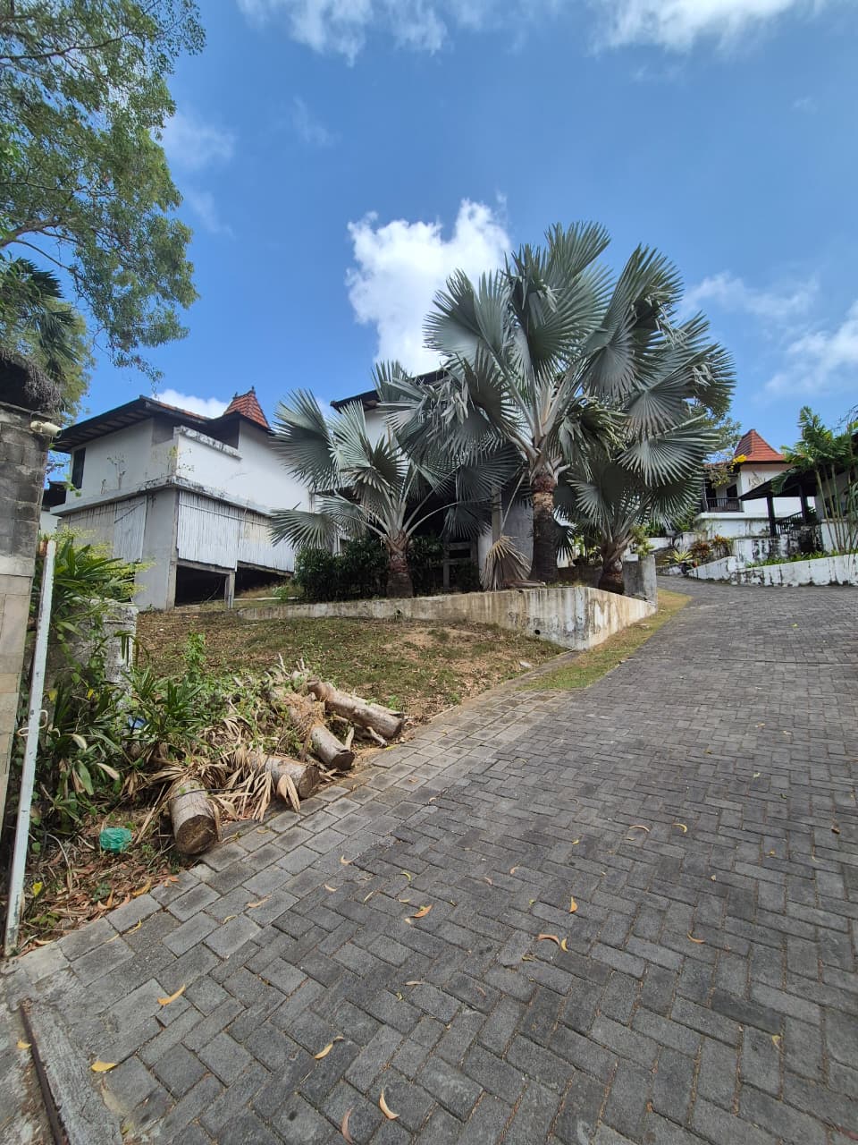 Lelang Rumah luas 53,5 are di Ungasan, Kuta Selatan, Badung — foto 9