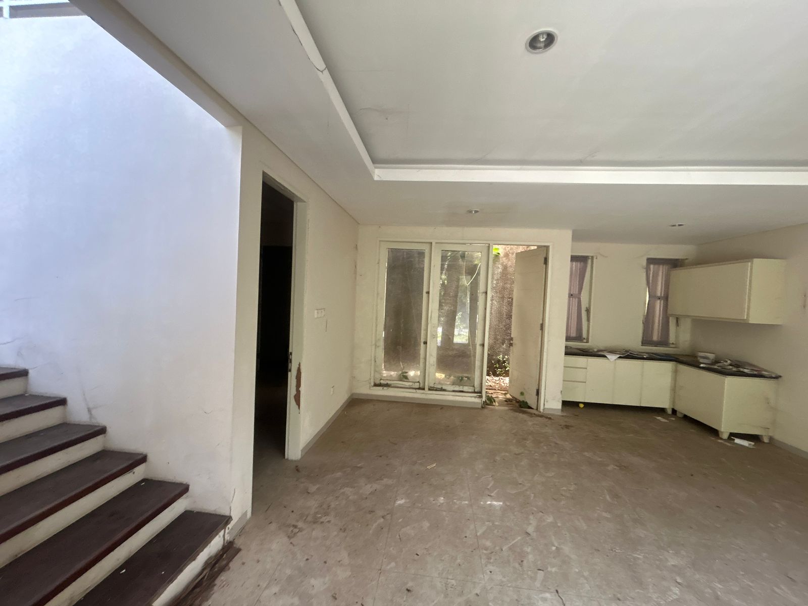 Lelang Rumah luas 1,22 are di Renon, Denpasar Selatan, Denpasar — foto 3