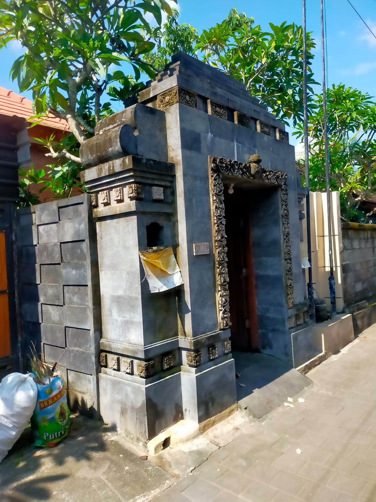 Rumah Second Luas 4 are di Buruan, Blahbatuh, Gianyar